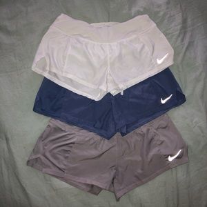 NIKE SHORTS